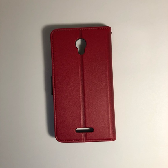 MetroPCS Alcatel Fierce 4 Folio ProtectiveWallet - Picture 5 of 8